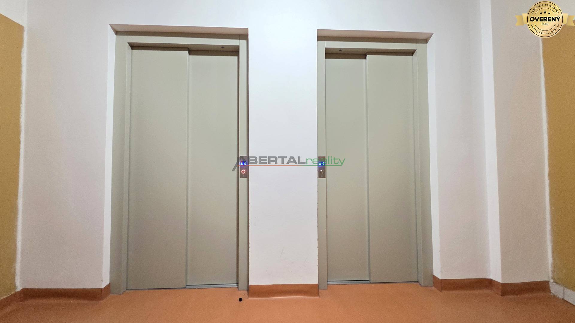 1izbovy Pribišova Dlhe Diely dva výťahy rekonštrukcia.jpg