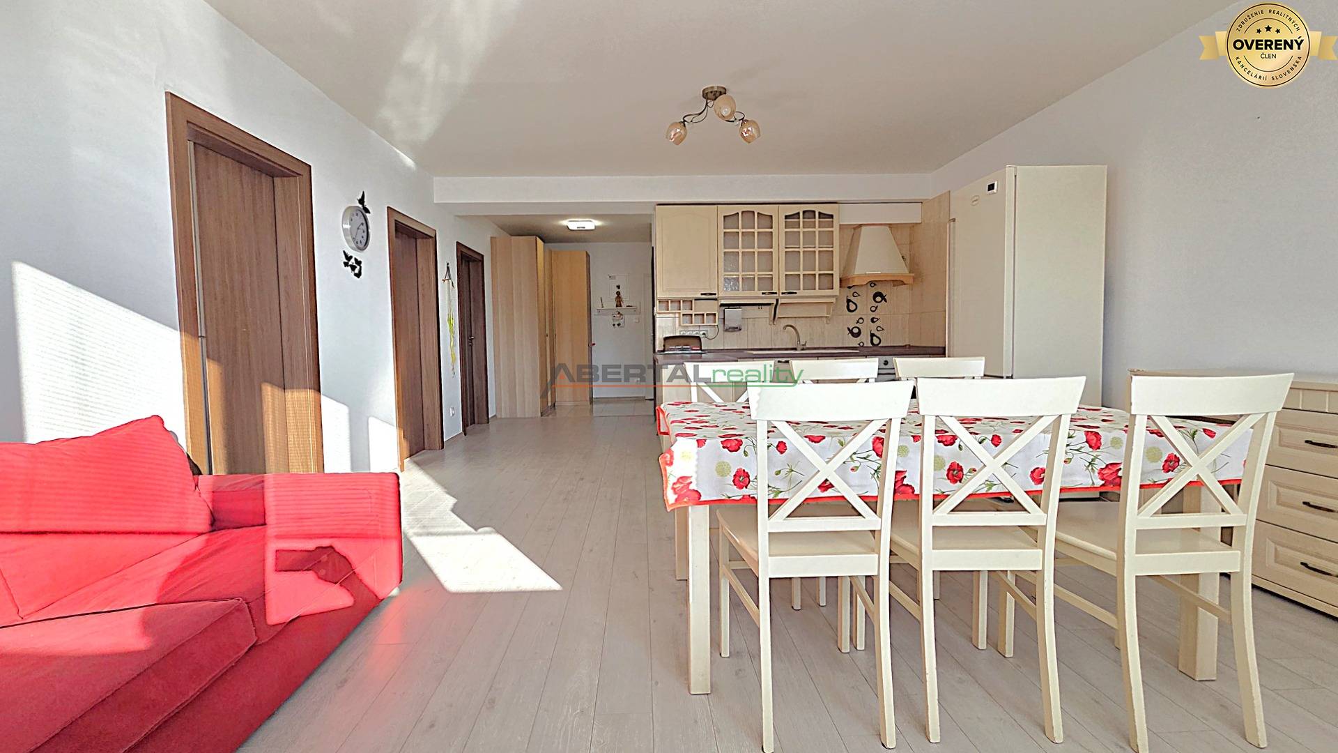 Predaj - Košice, Dargovských hrdinov, Furča, 4 izbový byt s parkovanim a terasou, novostavba, obývacia izba I.jpg