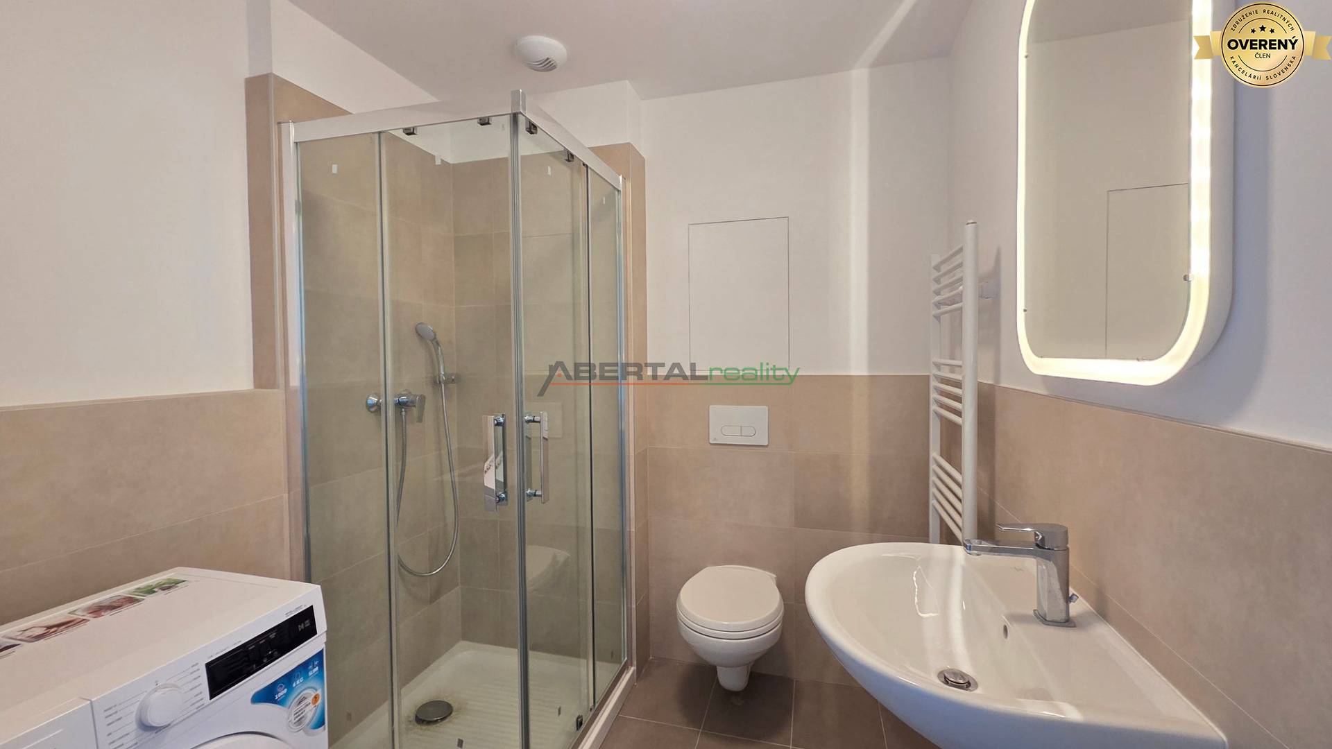 06 kupelna_Ovocne Sady_20251008_111922.jpg