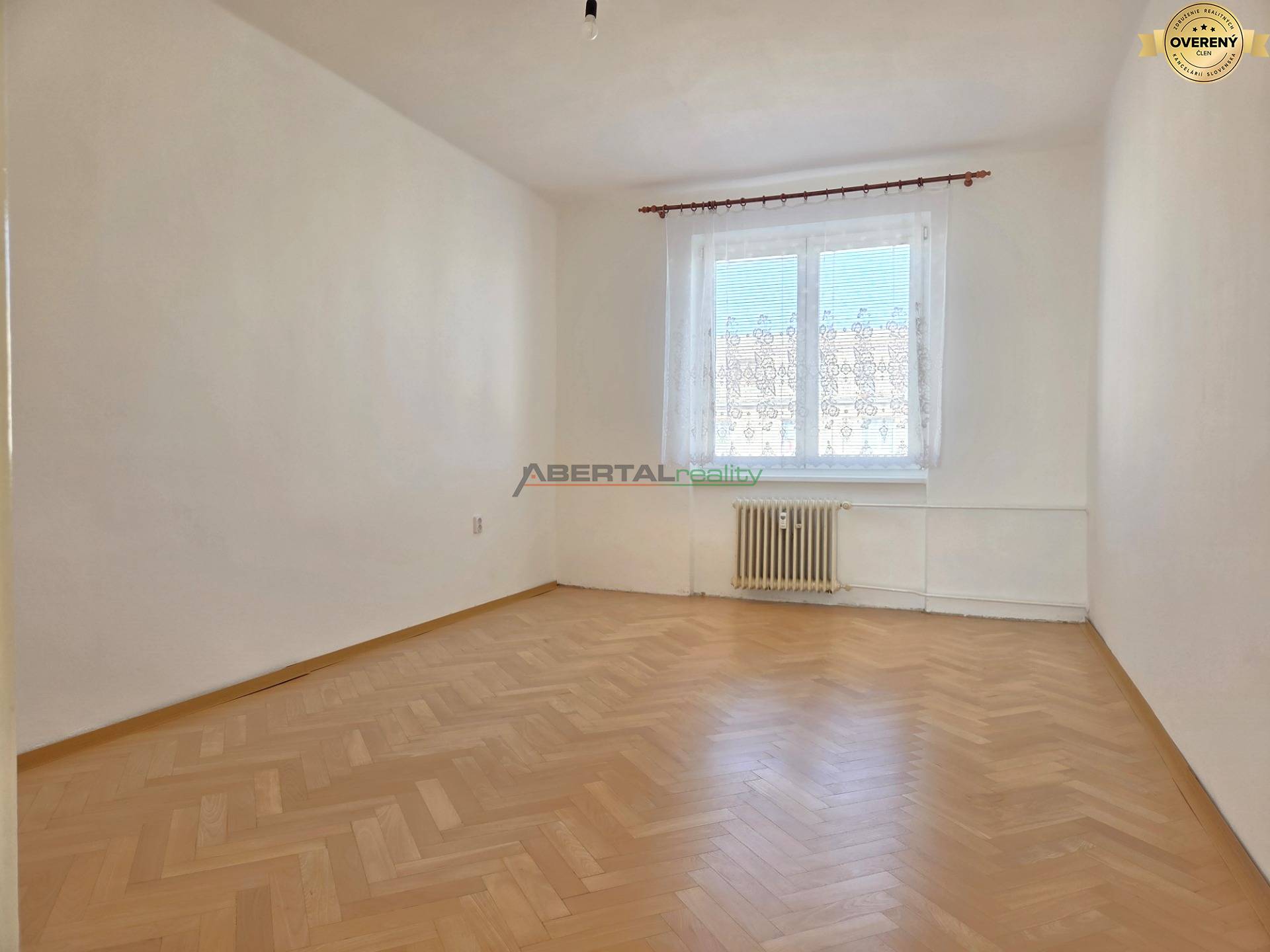 Predaj, 3 izbový byt, československej armády, Košice, izba 3, orientácia sever.jpg